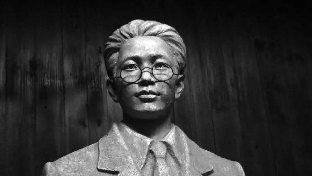 ladifem 视频海报